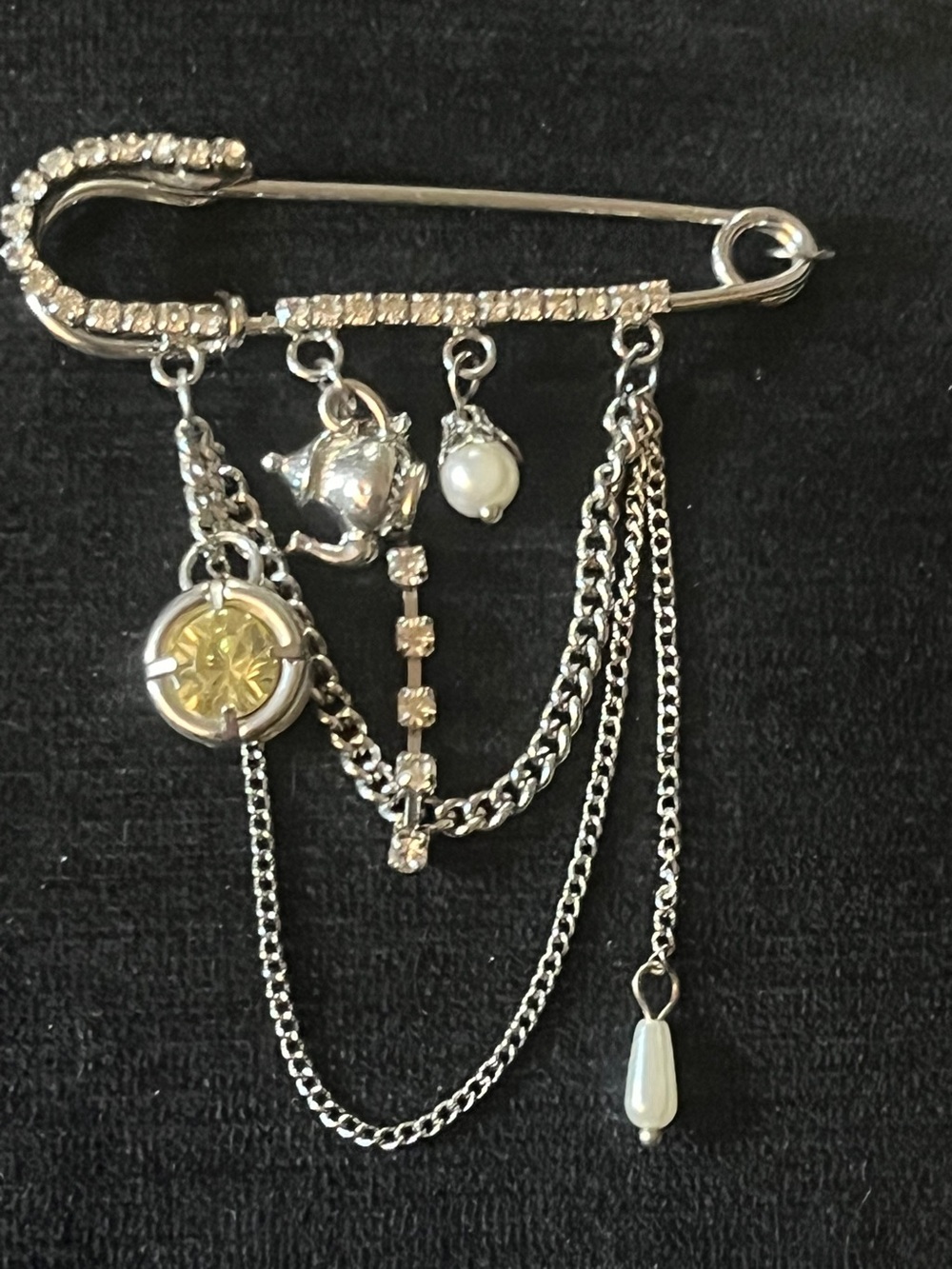 Vintage inspired broach punk steampunk unique fun statement 80s look. It's back